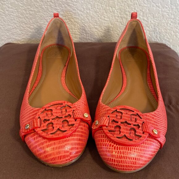 Tory Burch Coral Flats - Picture 3 of 4